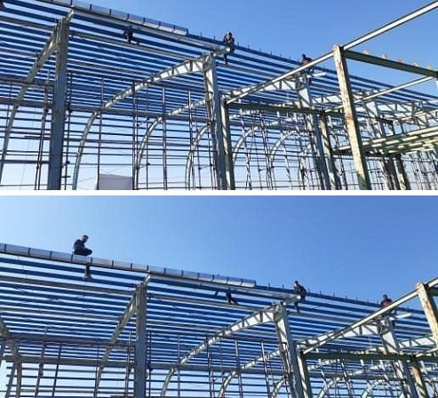 اجرای پوشش سقف شیروانی سوله