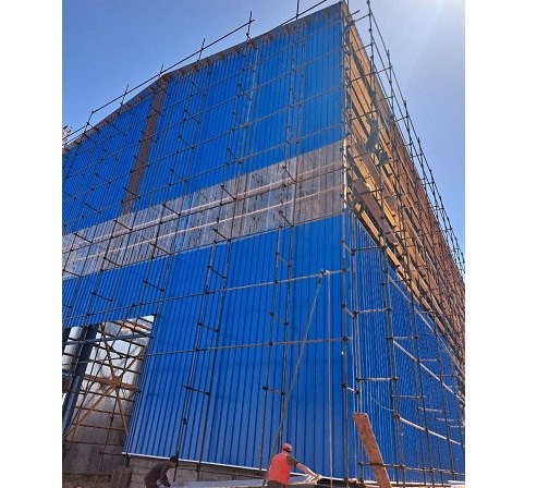 اجرای پوشش سقف شیروانی سوله